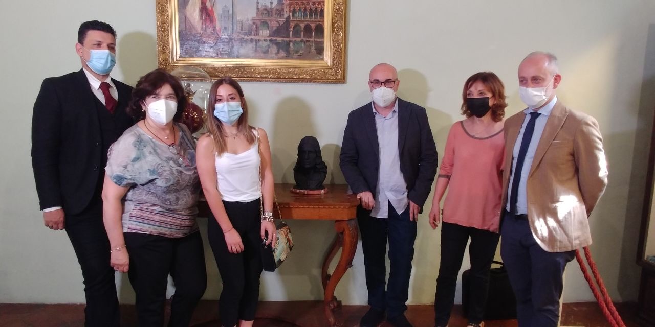 gallery Il volto in 3D di Raffaello nella casa natale a Urbino