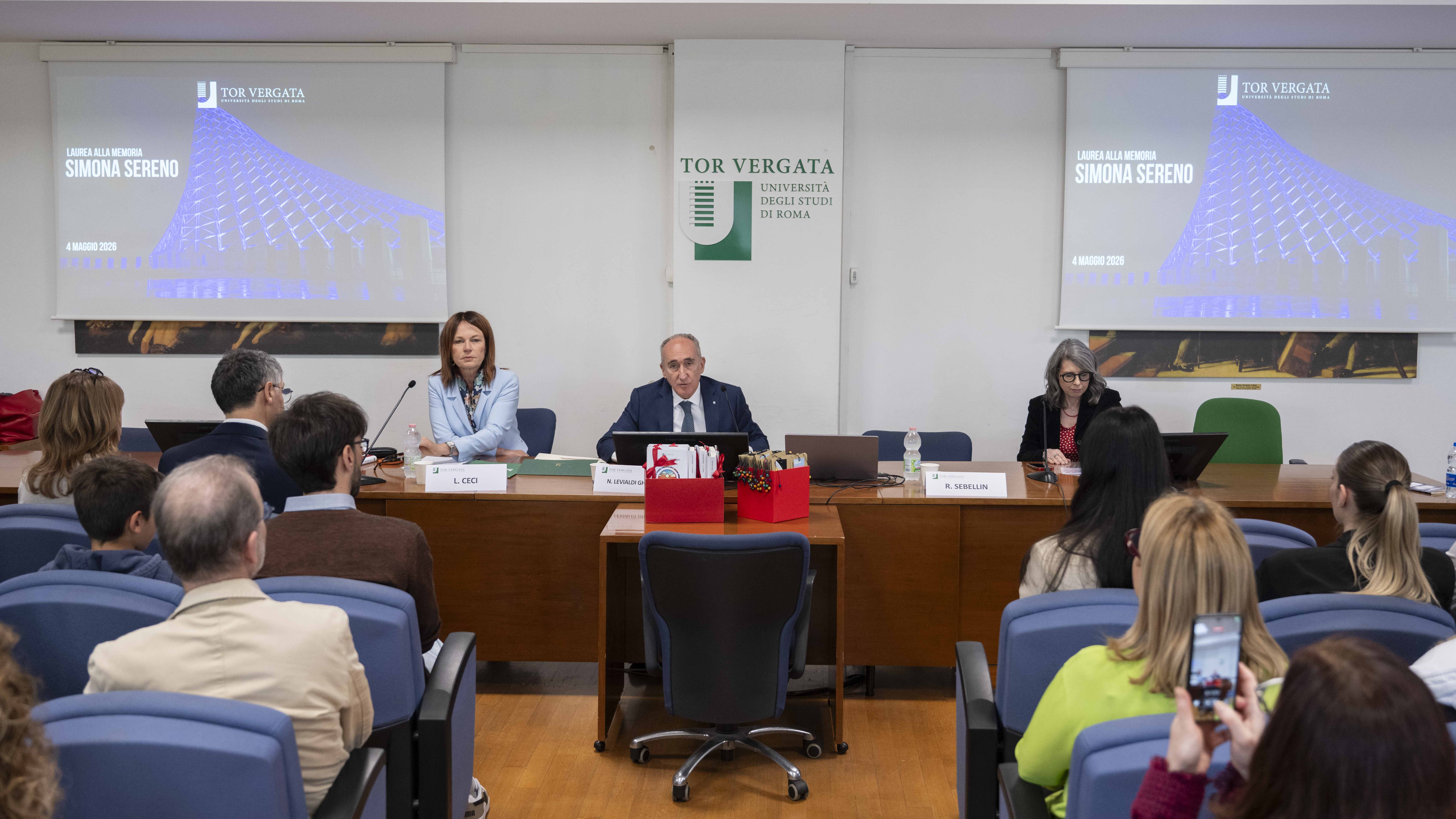 gallery Laurea alla Memoria a studentessa di Lettere