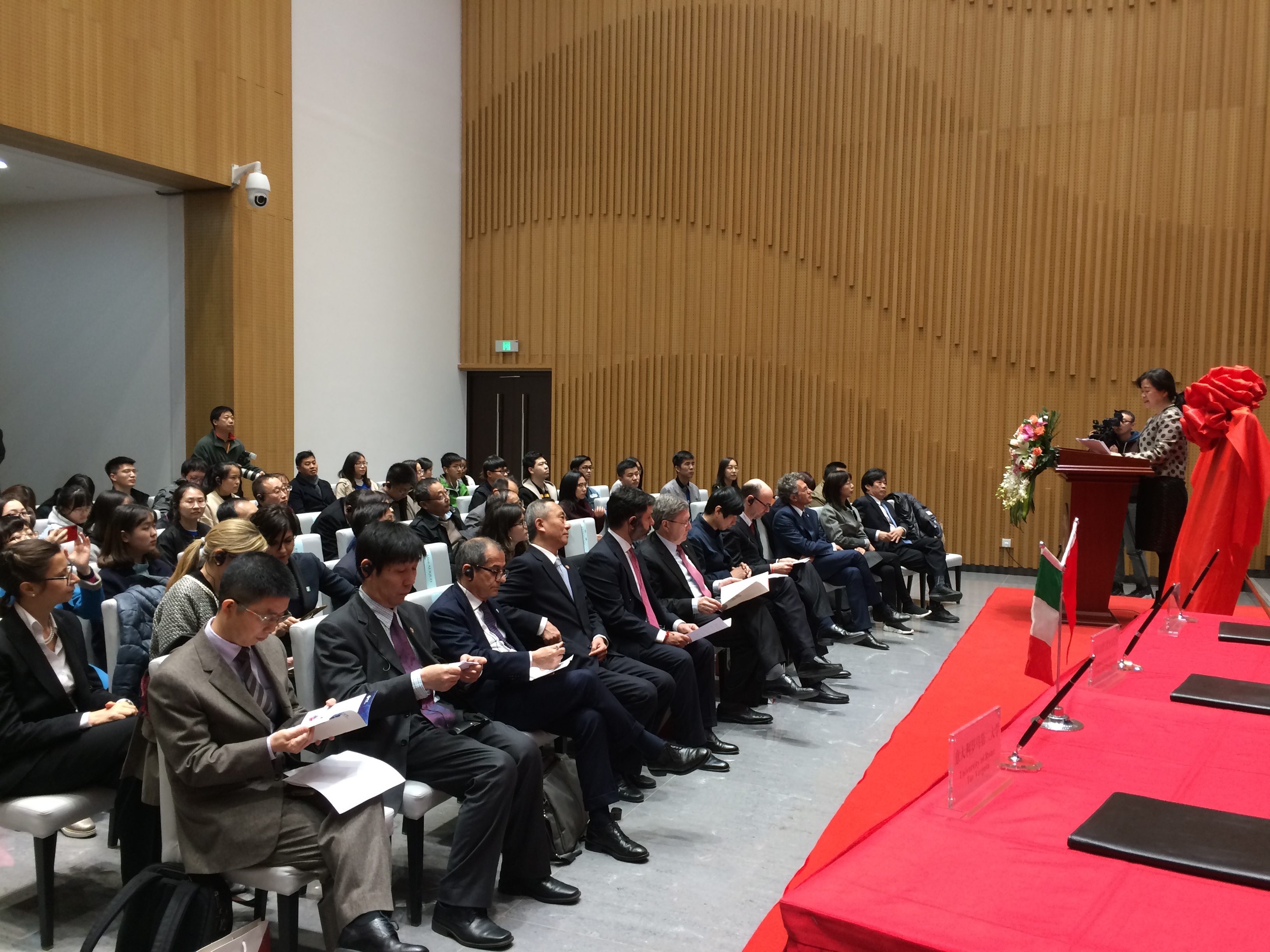 gallery “Tor Vergata” inaugura a Pechino il SEC: centro di ricerca internazionale per lo studio dello sviluppo economico e finanziario in Cina ed Europa