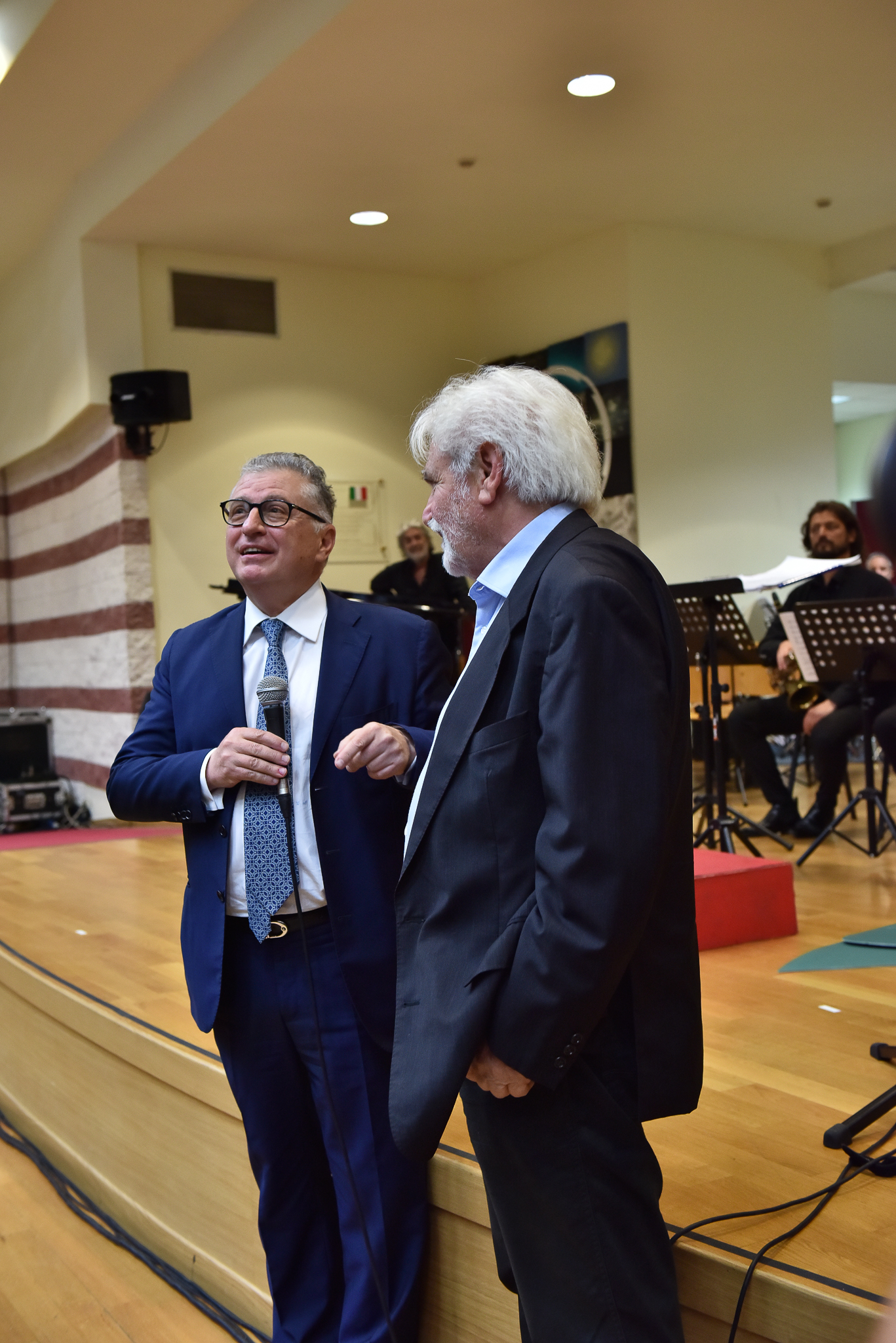 gallery “Tor Vergata” ospita e premia Ennio Morricone nel XXV anniversario di “Roma Sinfonietta”
