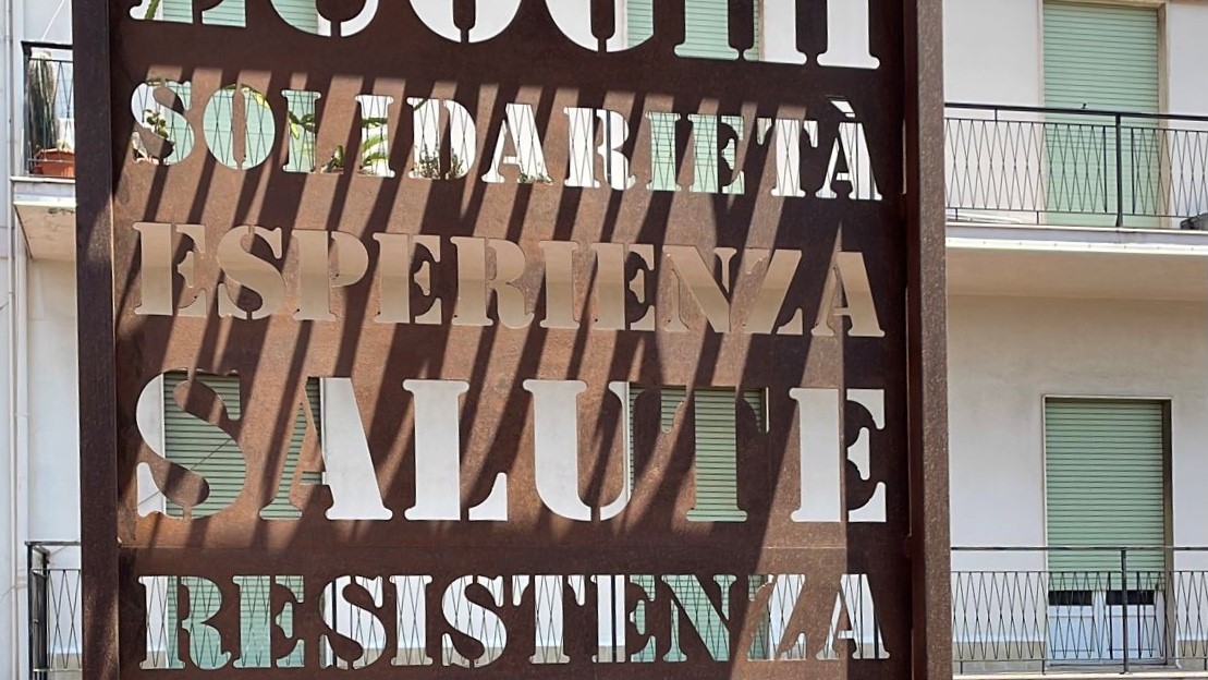 gallery "Tor Vergata" con Impronte a Sud, per la riqualificazione dei beni confiscati alla mafia 