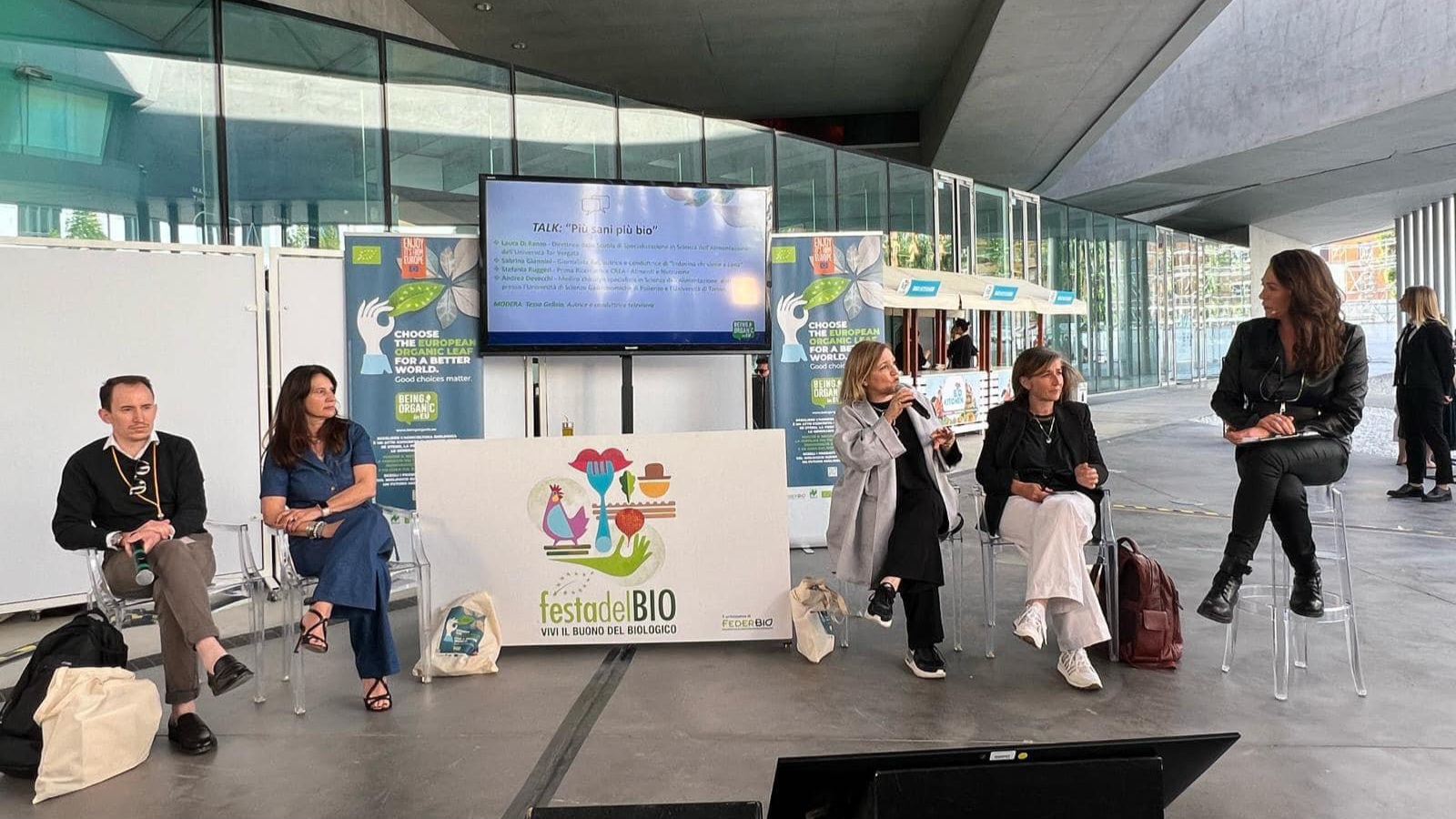 gallery Festa del BIO e Anteprima Terra Madre: al MAXXI con Laura Di Renzo si parla di cibo per un futuro sostenibile 
